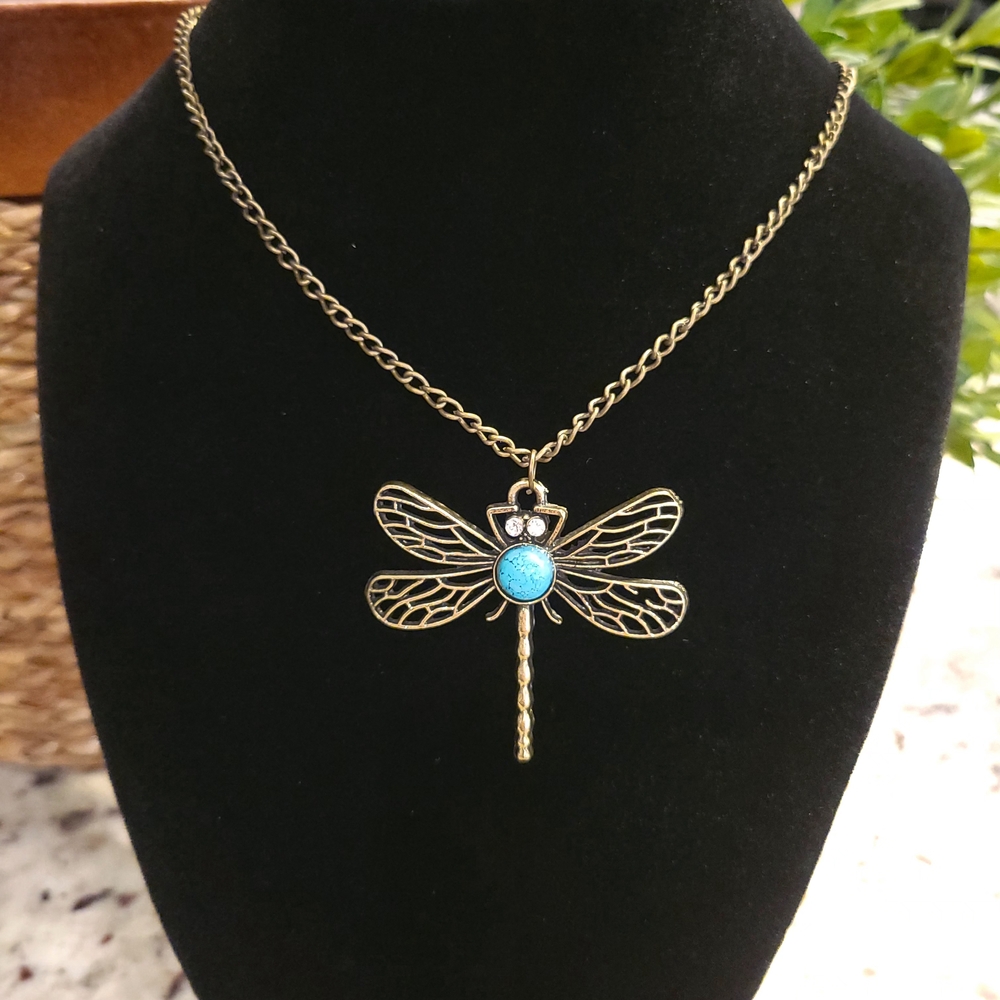 Antique Gold Dragonfly Pendant Necklace